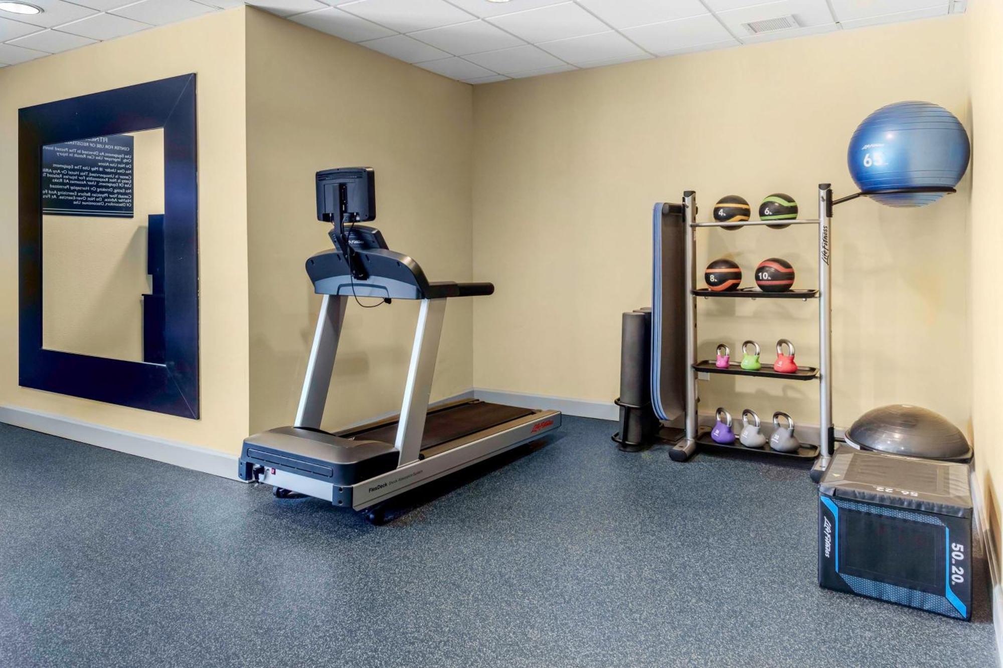 Hilton Garden Inn Sarasota-Bradenton Airport Bagian luar foto