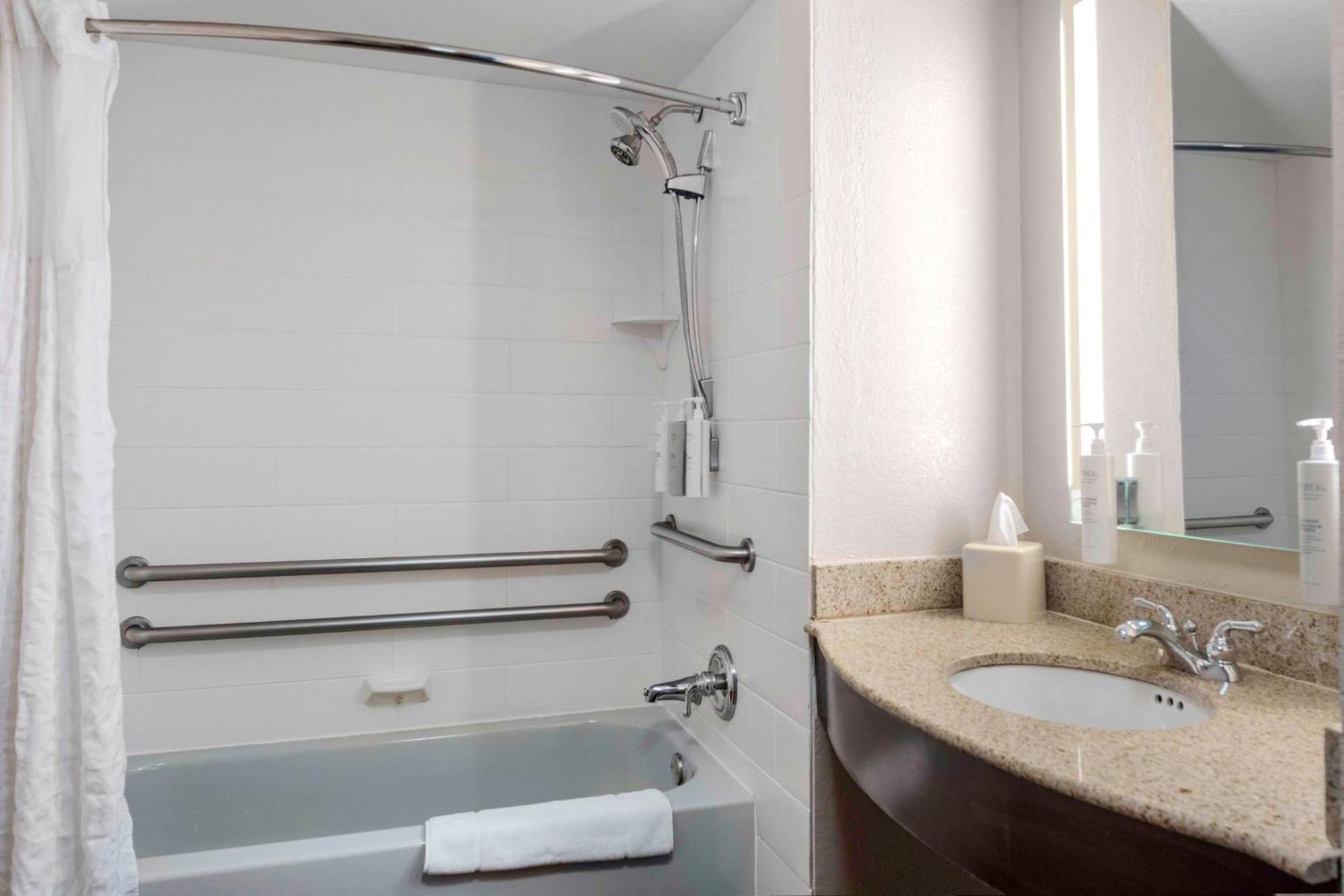 Hilton Garden Inn Sarasota-Bradenton Airport Bagian luar foto
