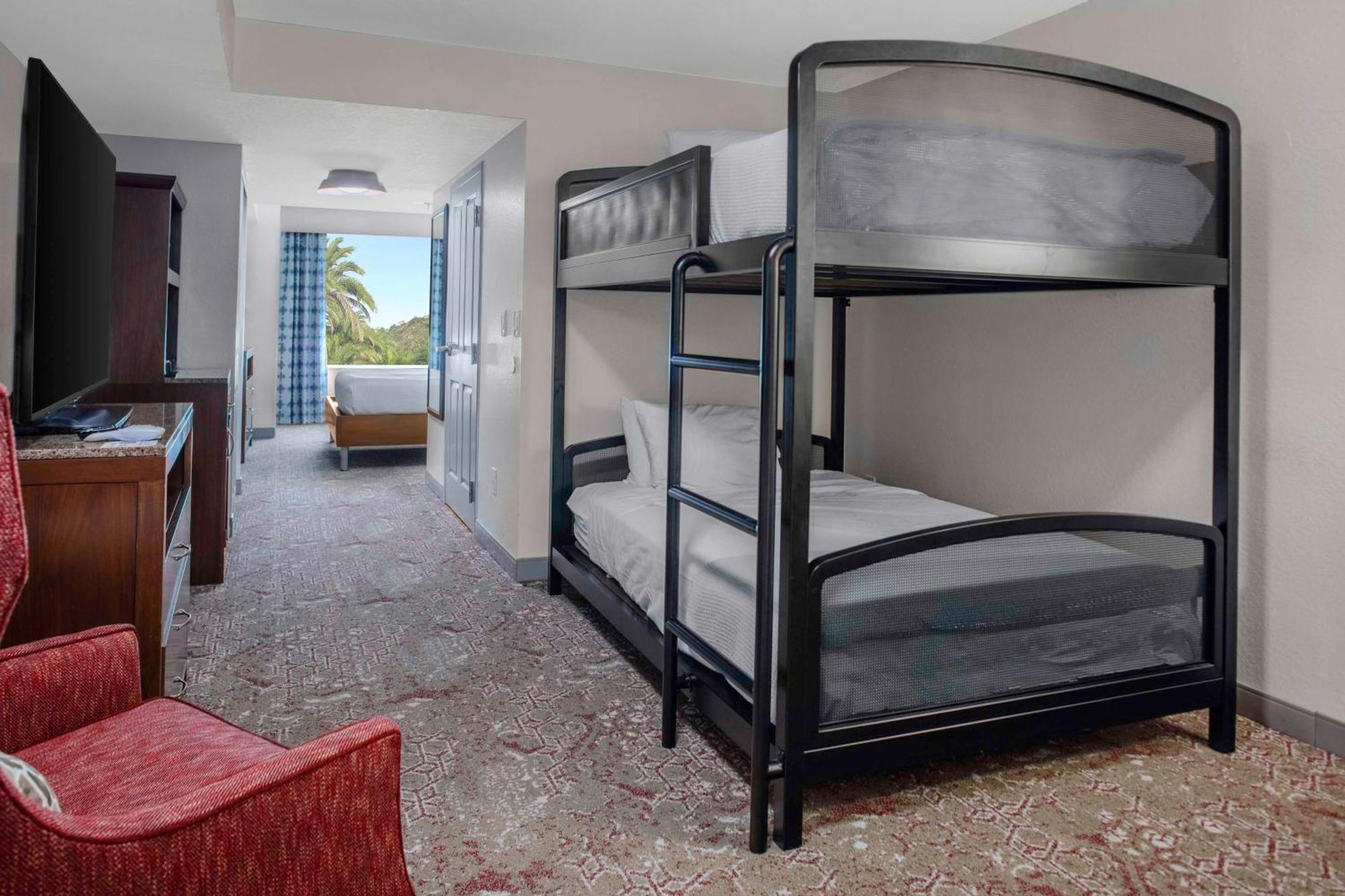 Hilton Garden Inn Sarasota-Bradenton Airport Bagian luar foto